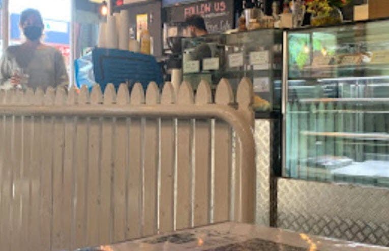 Picket-Fence-Cafe